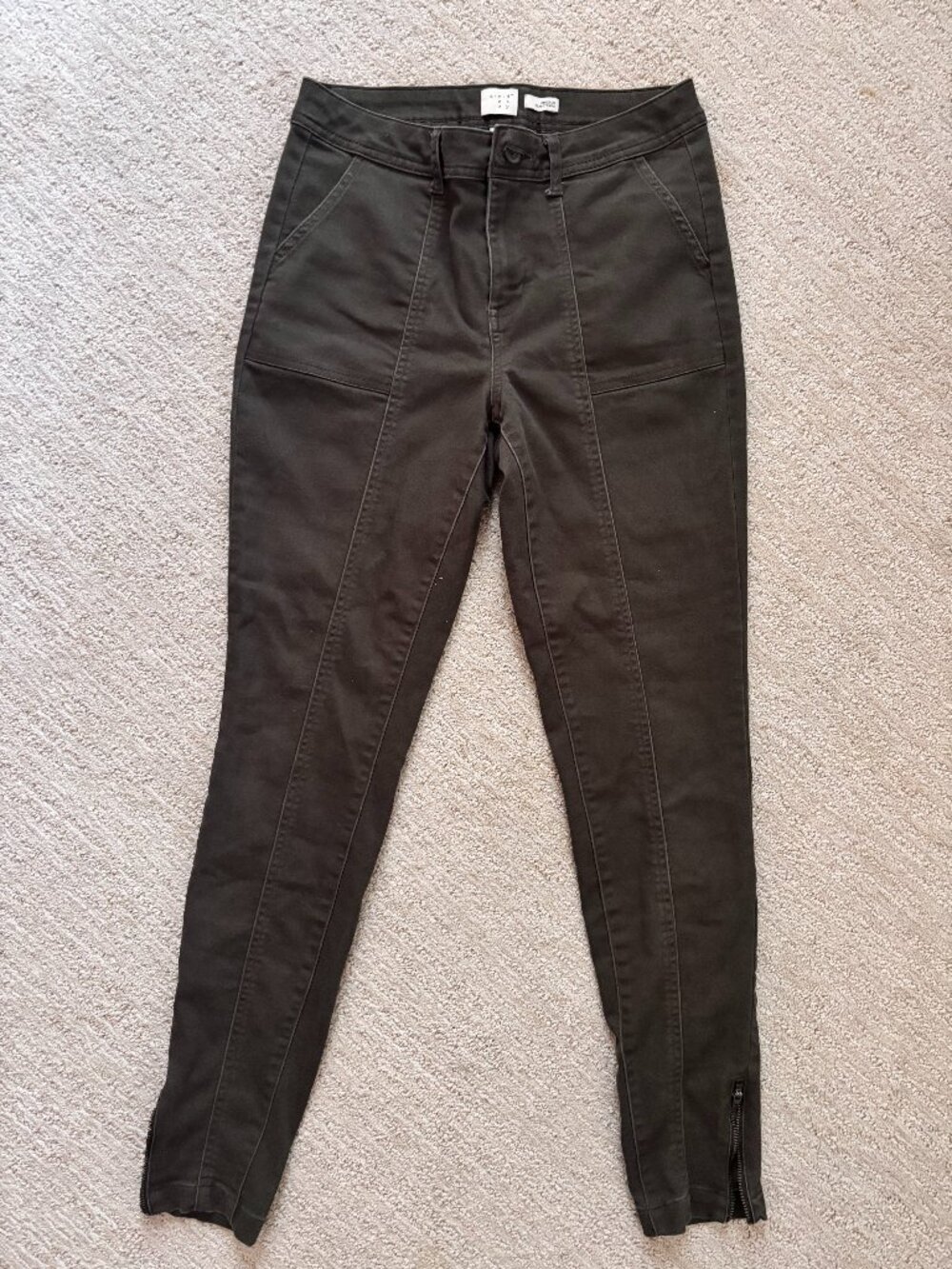A New Day Target Olive Green Skinny Ankle Pants | Zip Hem | Front Seam Detail